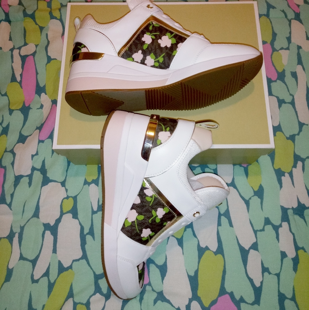 Michael Kors Georgie Trainer Sneakers - Picture 9 of 16